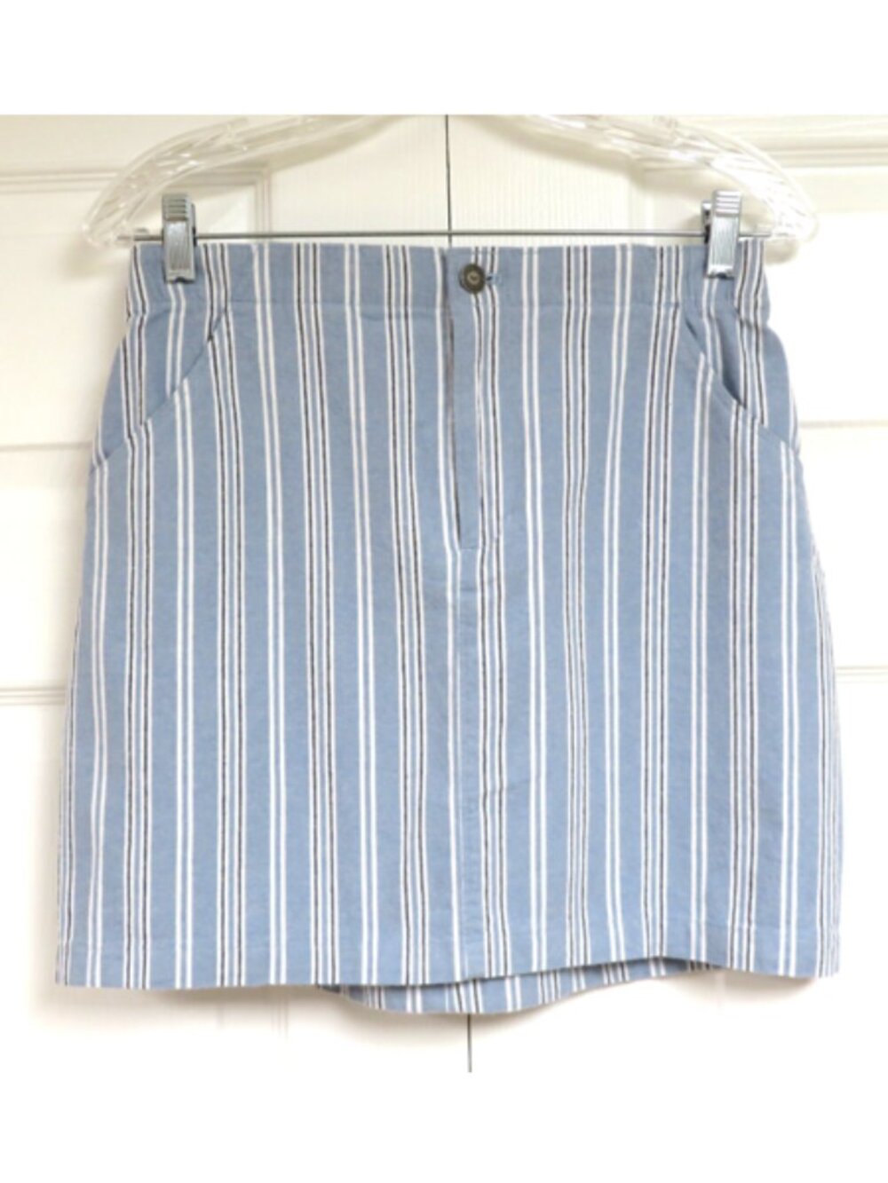 New! Hollister Ultra High-Rise Mini Skirt Size Small